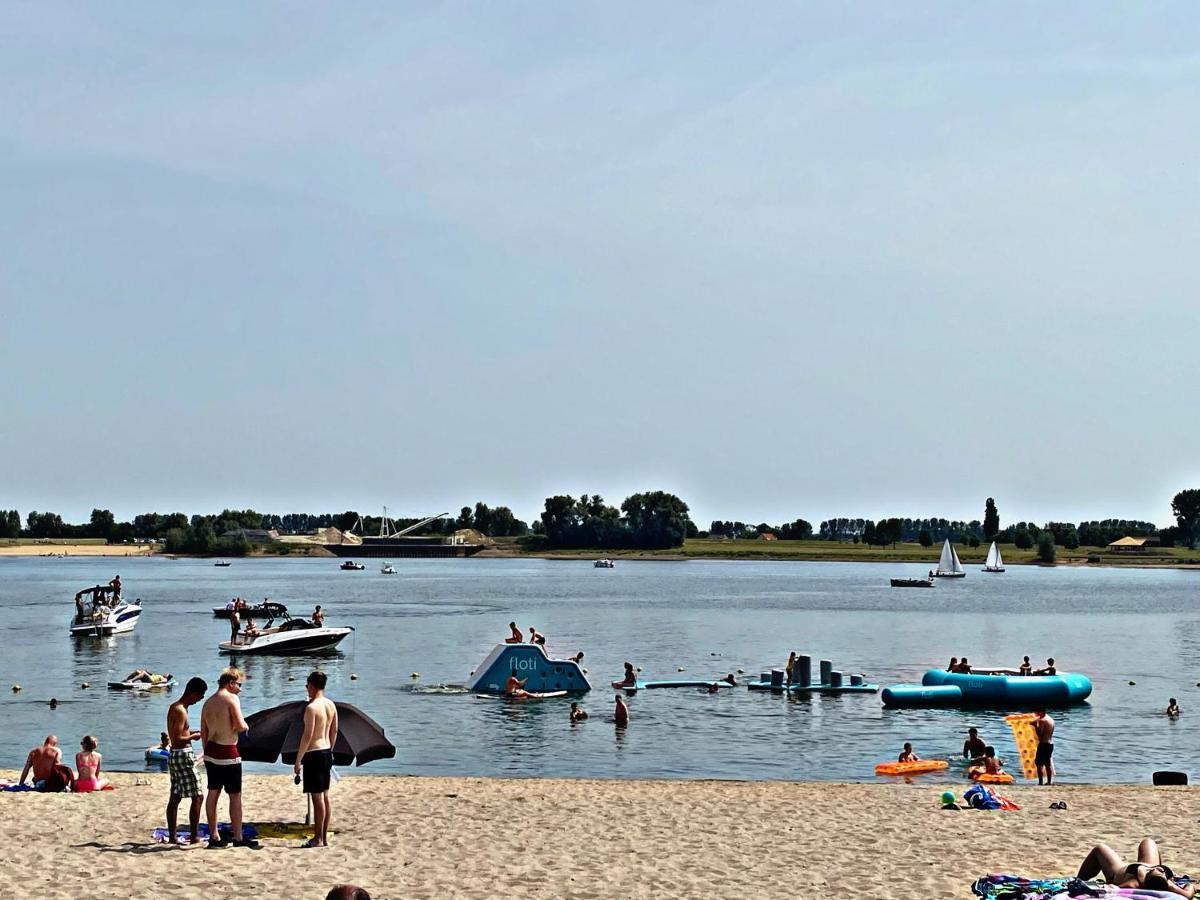 Ferienhaus Luxchalet #Vaju Lathum# Am See, Strand, Pool, Nationalpark Eksteriør bilde
