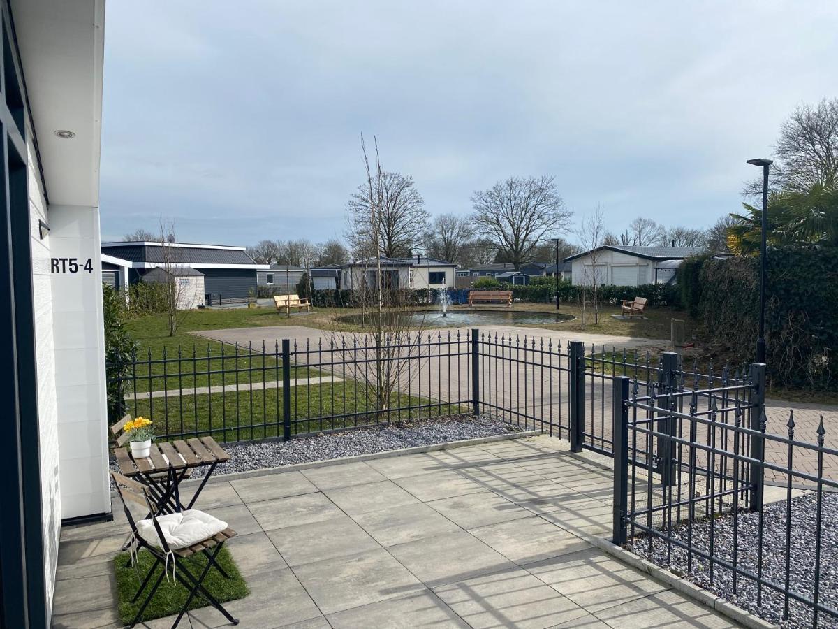Ferienhaus Luxchalet #Vaju Lathum# Am See, Strand, Pool, Nationalpark Eksteriør bilde